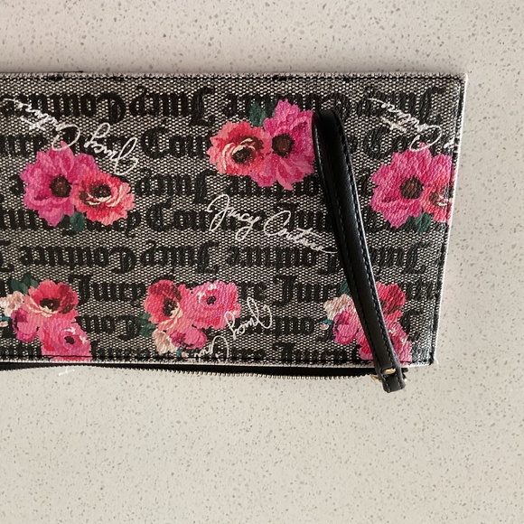 Juicy Couture Black Floral Wristlet - Picture 2 of 3